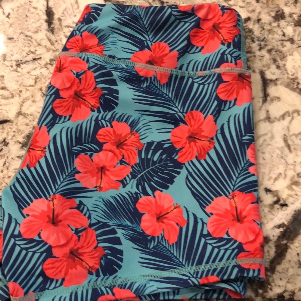 Born Primitive Booty Short - M